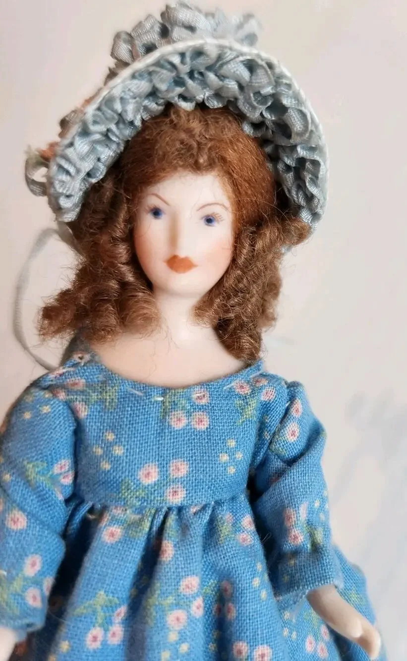 Vintage bisque porcelain victorian doll 6